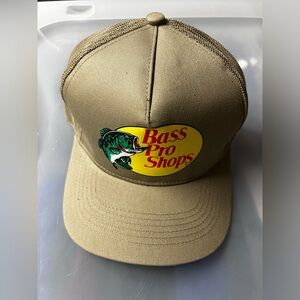 Bass pro shop trucker hat